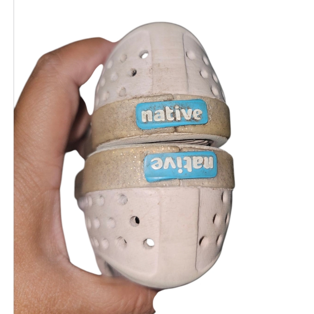 Native Shoes - Picture 5 of 7